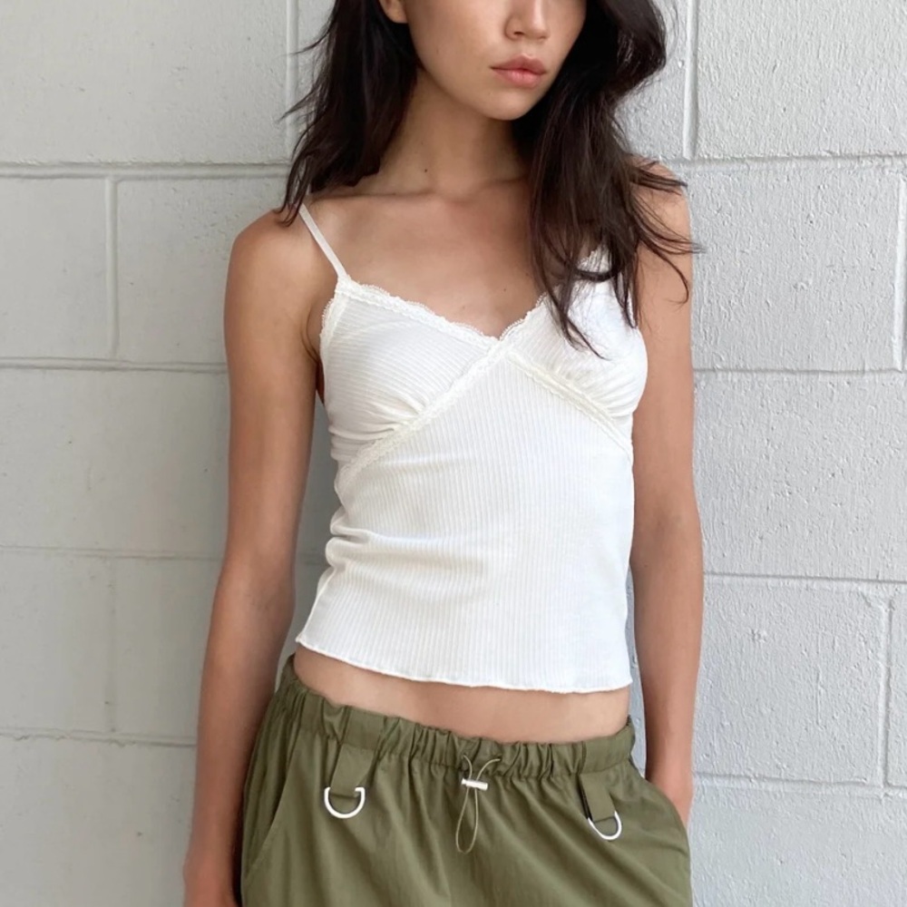 Oak + Fort Babydoll Style Lace Trim Tank Top in White Small Petite